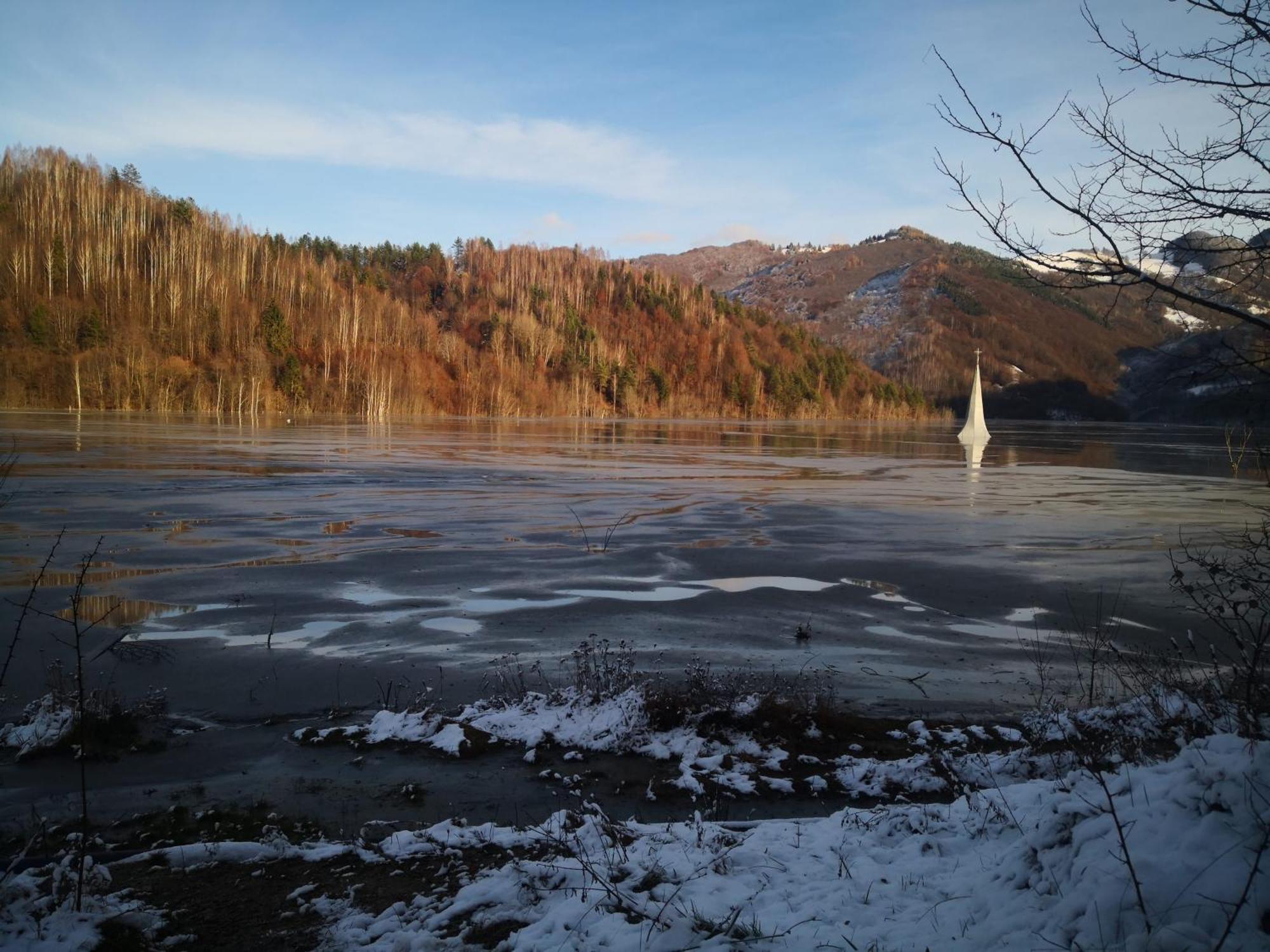 Pensiunea Piatra Mandrutului